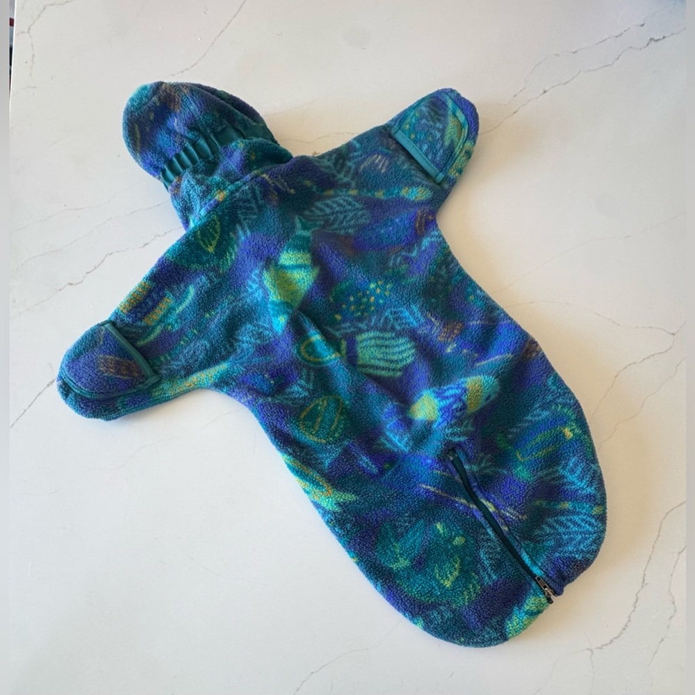 VTG Patagonia Fleece Bunting One Piece 3 Month Deep Sea Creatures 90s AOP - Picture 8 of 12